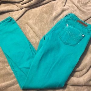 Fun Teal colored skinny jeans
